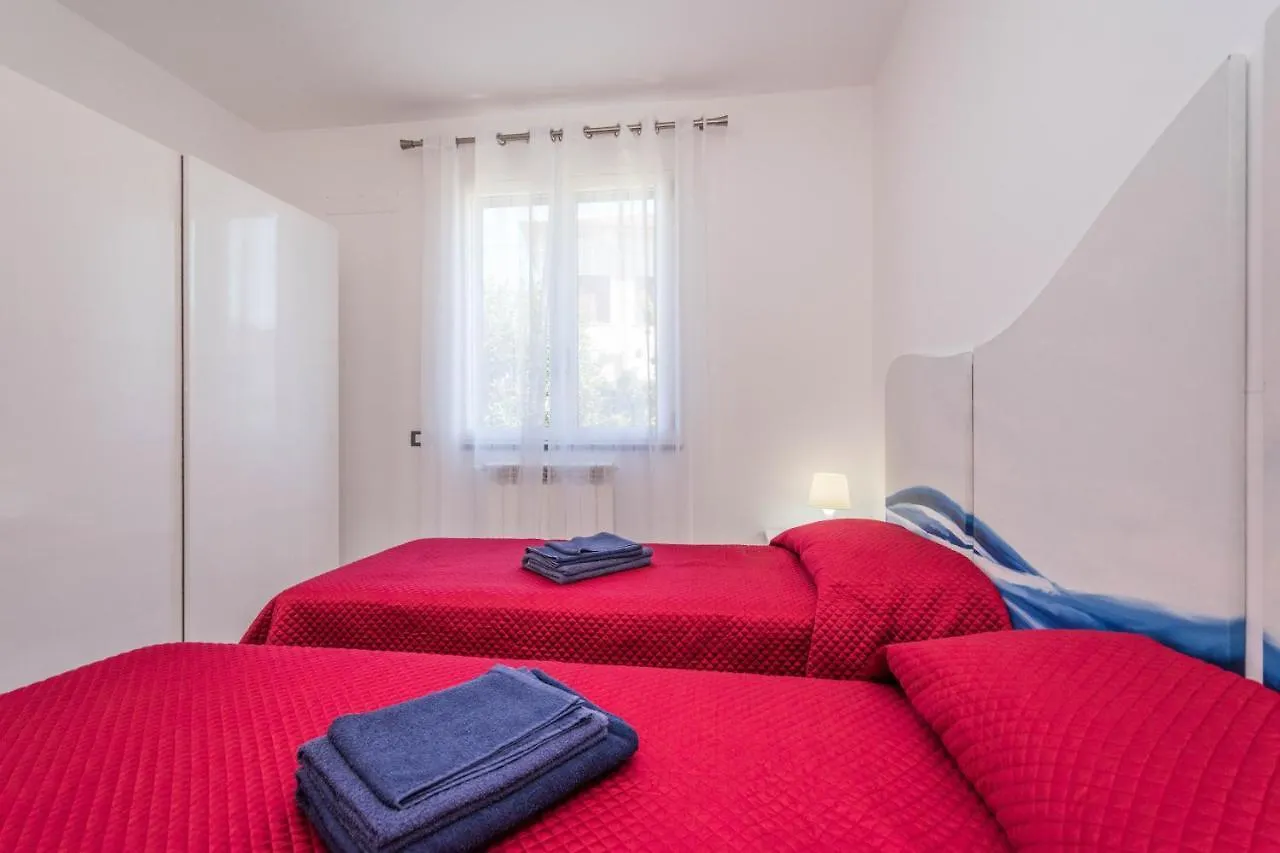Semesterbostad Villa Sara Lascari