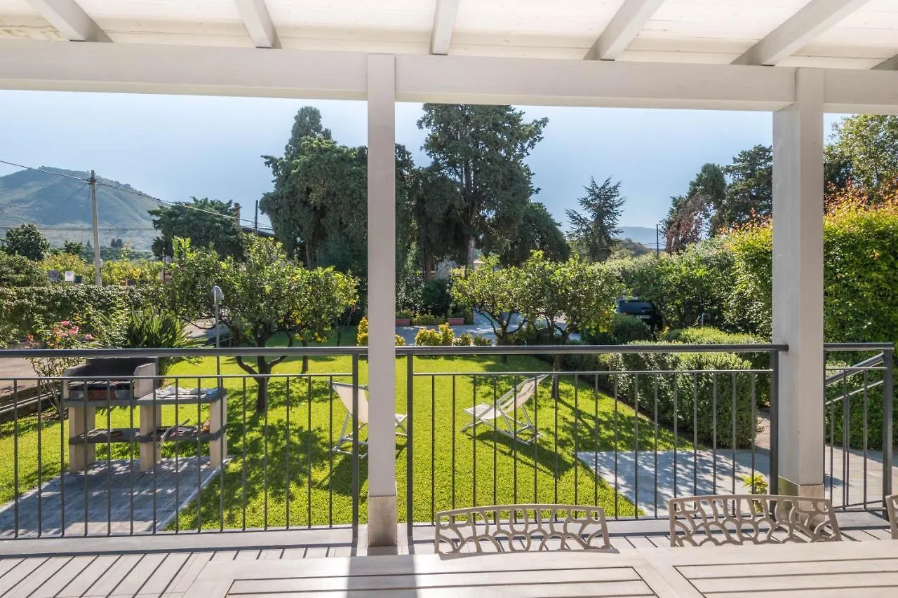 Villa Sara Lascari 0*,  Italien